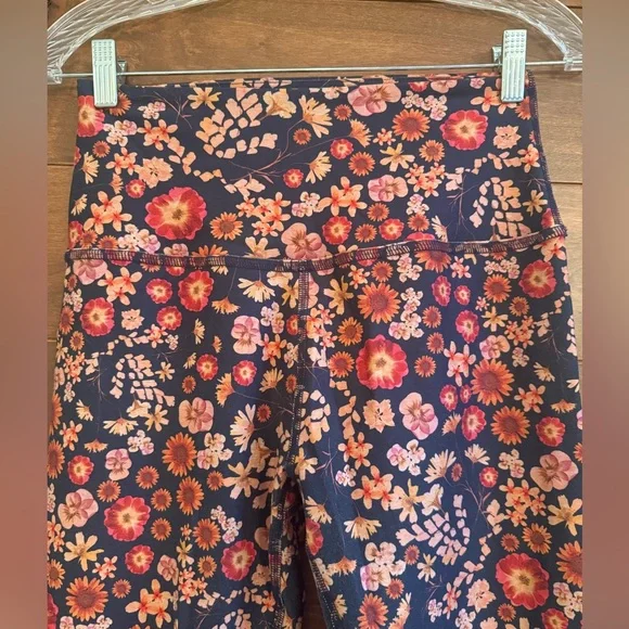 NWOT Beyond Yoga leggings - Picture 4 of 6